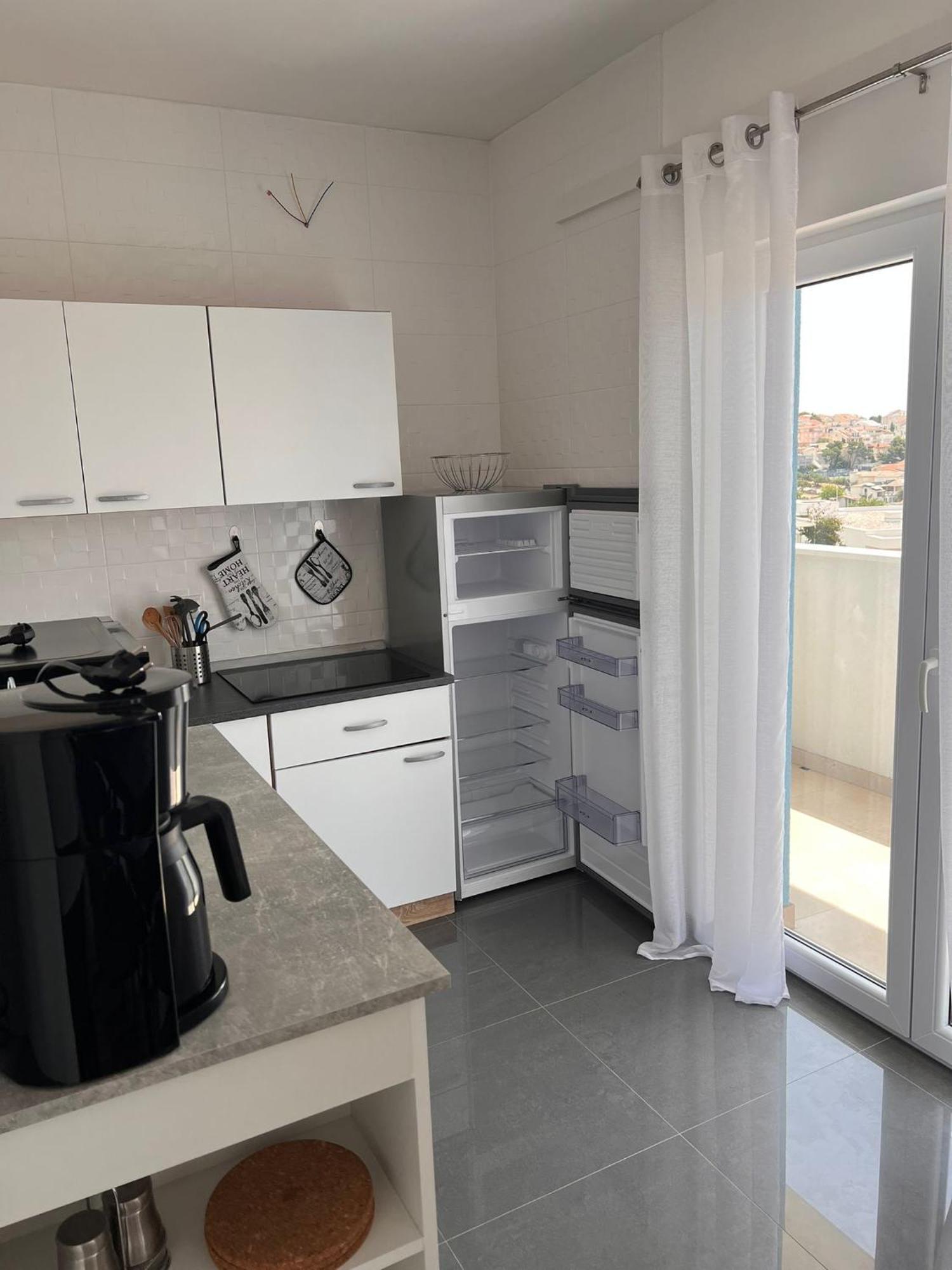 Apartment Lena Baška Voda Zewnętrze zdjęcie